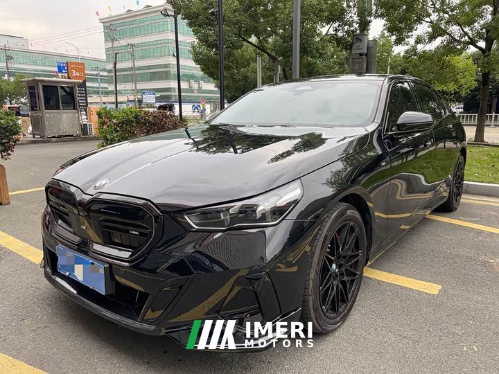 BMW 5 Series 525Li M Sport Package - ავტომობილი ჩინეთიდან