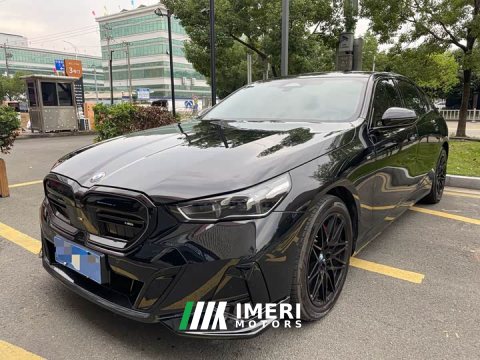 2026 BMW 5 Series 525Li M Sport Package - ავტომობილი ჩინეთიდან