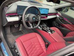 BMW 5 Series 525Li M Sport Package - ფოტო 3