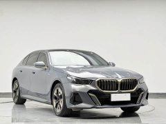 BMW 5 Series 530Li Premier M Sport Package - ფოტო 3