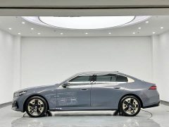 BMW 5 Series 530Li Premier M Sport Package - ფოტო 4