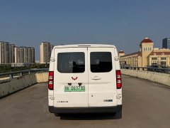 Wuling Yangguang 300km Comfort Passenger Van 75kW - ფოტო 14