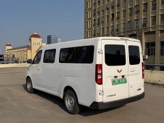 Wuling Yangguang 300km Comfort Passenger Van 75kW - ფოტო 15