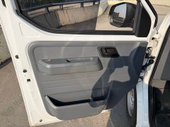 Wuling Yangguang 300km Comfort Passenger Van 75kW - ფოტო 5