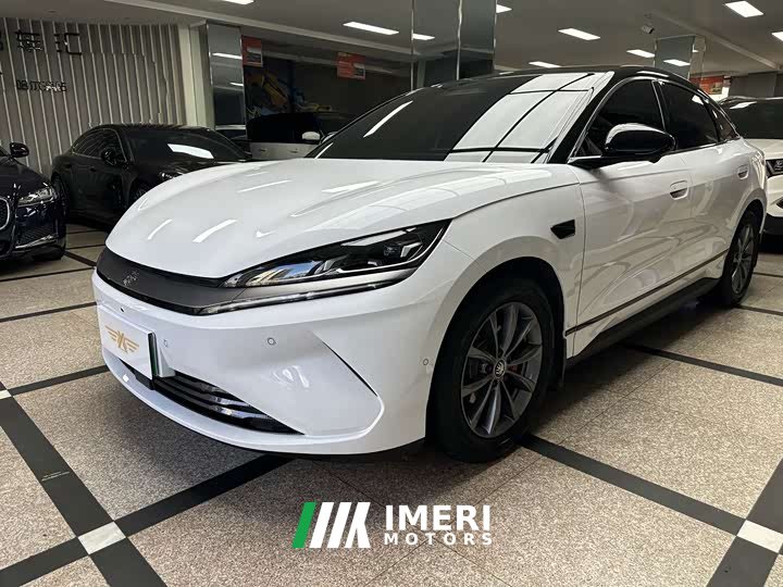 BYD Qin L EV 470KM Leading Edition