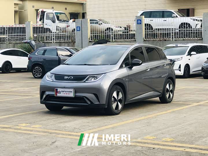 BYD Dolphin 420km Fashion Edition