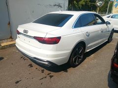 Audi A4L 2022 40 TFSI Fashion Dynamic - ფოტო 4