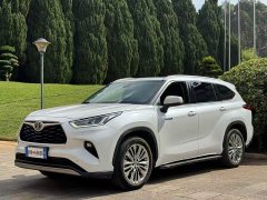 Toyota Highlander 2022 Hybrid 2.5L AWD Premium 7-Seater - ფოტო 1