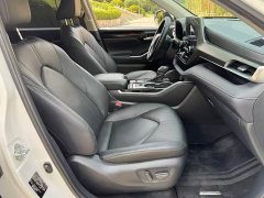 Toyota Highlander 2022 Hybrid 2.5L AWD Premium 7-Seater - ფოტო 11