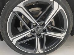 Audi A4L 40 TFSI Luxury Dynamic - ფოტო 7
