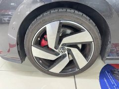 Volkswagen Golf GTI 2021 380TSI DSG GTI - ფოტო 4