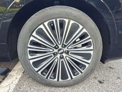 Geely Galaxy M9 2025 230km Two-Wheel Drive Explorer Edition - ფოტო 16