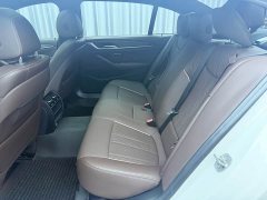 BMW 5 Series 530Li Premier M Sport Package - ფოტო 18