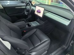 Tesla Model Y Rear-Wheel Drive - ფოტო 7