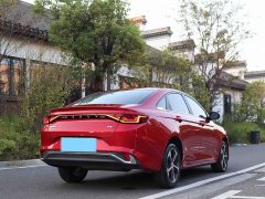 Geely Emgrand L 1.4T CVT Premium - ფოტო 4