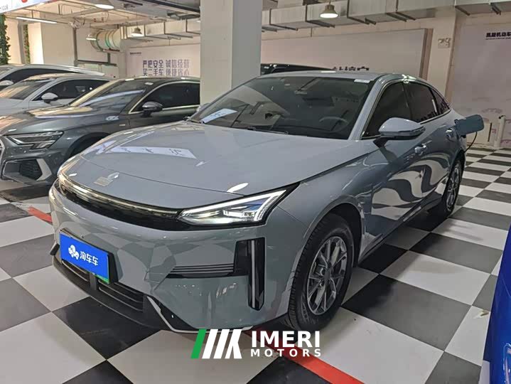 Geely Galaxy L6 EM-i 60km Launch Edition