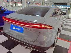 Geely Galaxy L6 EM-i 60km Launch Edition - ფოტო 3