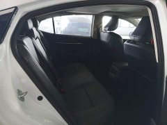 Toyota Camry 2.0L GVP Luxury - ფოტო 10
