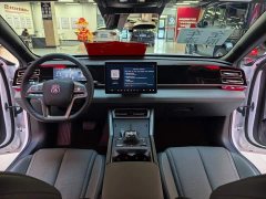 BYD Qin L DM-i Smart Drive Edition 80KM Leading - ფოტო 10