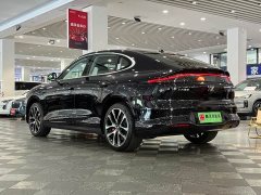 IM Motors Zhiji LS6 Pure Electric Max - ფოტო 3