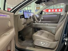 IM Motors Zhiji LS6 Pure Electric Max - ფოტო 6