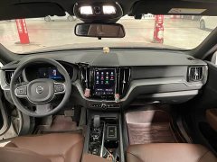 Volvo XC60 2023 B5 AWD Smart Luxury Edition - ფოტო 6