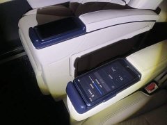 Toyota Vellfire 2024 Crown Hybrid 2.5L Premium Edition - ფოტო 8