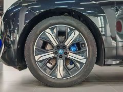 BMW iX xDrive40 - ფოტო 7