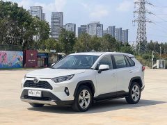 Toyota RAV4 2022 2.0L CVT FWD Fashion Edition - ფოტო 1