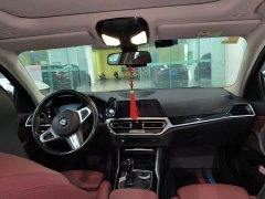 BMW 3 Series 320Li M Sport Package - ფოტო 4