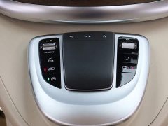 Mercedes-Benz V-Class V 260 L Long Wheelbase Luxury Edition - ფოტო 19