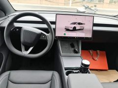 Tesla Model Y Long Range All-Wheel Drive - ფოტო 12