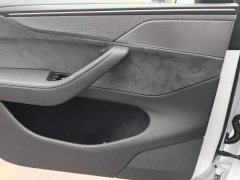 Tesla Model Y Long Range All-Wheel Drive - ფოტო 7