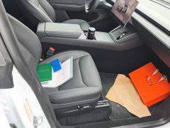 Tesla Model Y Long Range All-Wheel Drive - ფოტო 8