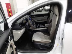 BYD Qin PLUS Glory Edition DM-i 55KM Leading - ფოტო 10