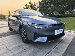 XPeng P5 Smart Edition - ფოტო 3