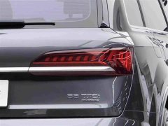Audi Q7 55 TFSI quattro S line Sport - ფოტო 19
