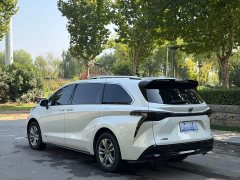 Toyota Sienna 2.5L Hybrid Comfort Edition - ფოტო 7