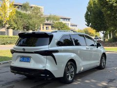 Toyota Sienna 2.5L Hybrid Comfort Edition - ფოტო 9