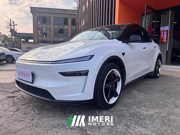 Tesla Model Y Rear-Wheel Drive - ავტომობილი ჩინეთიდან