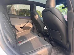 Tesla Model Y Rear-Wheel Drive - ფოტო 7