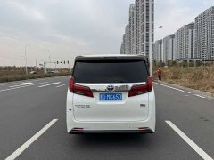 Toyota Alphard 2021 Hybrid 2.5L Premium Edition - ფოტო 3
