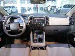 Dongfeng Tianyi C5 AIRCROSS New Energy C5 AIRCROSS 1.6T AWD Version - ფოტო 4