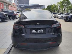 Tesla Model Y Standard Range RWD - ფოტო 8