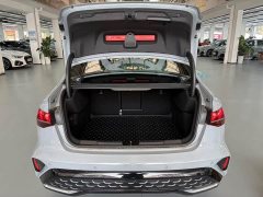 Audi A3 A3L Limousine 35TFSI Prestige - ფოტო 6