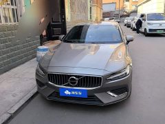 Volvo S60 B4 Smart Luxury Edition - ფოტო 2