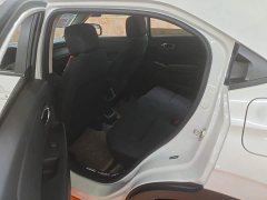 Honda Vezel 1.5L CVT Elite - ფოტო 16