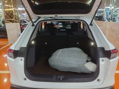 Honda Vezel 1.5L CVT Elite - ფოტო 17
