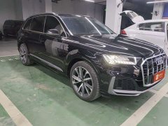 Audi Q7 55 TFSI quattro S line Sport - ფოტო 2