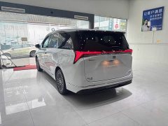 Buick GL8 New Energy Luzun Smart Comfort Edition 7-Seater - ფოტო 4